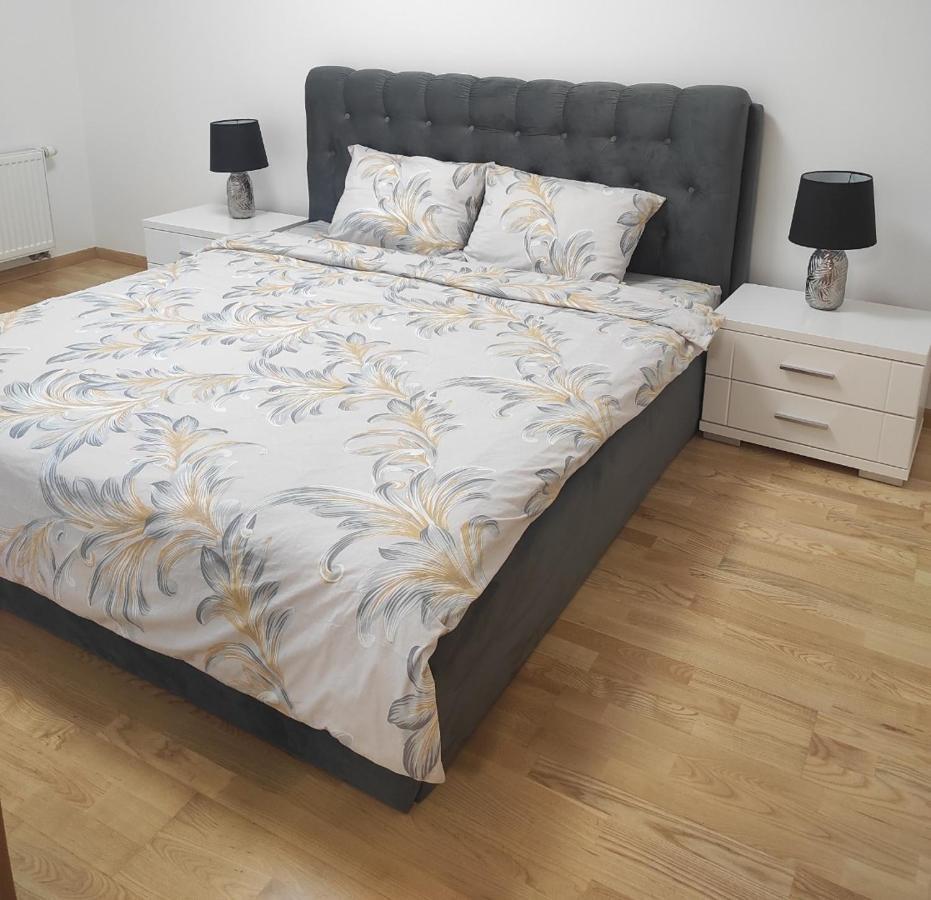 Klaipedos 99 Apartamentai ปาเนเวชิส ภายนอก รูปภาพ