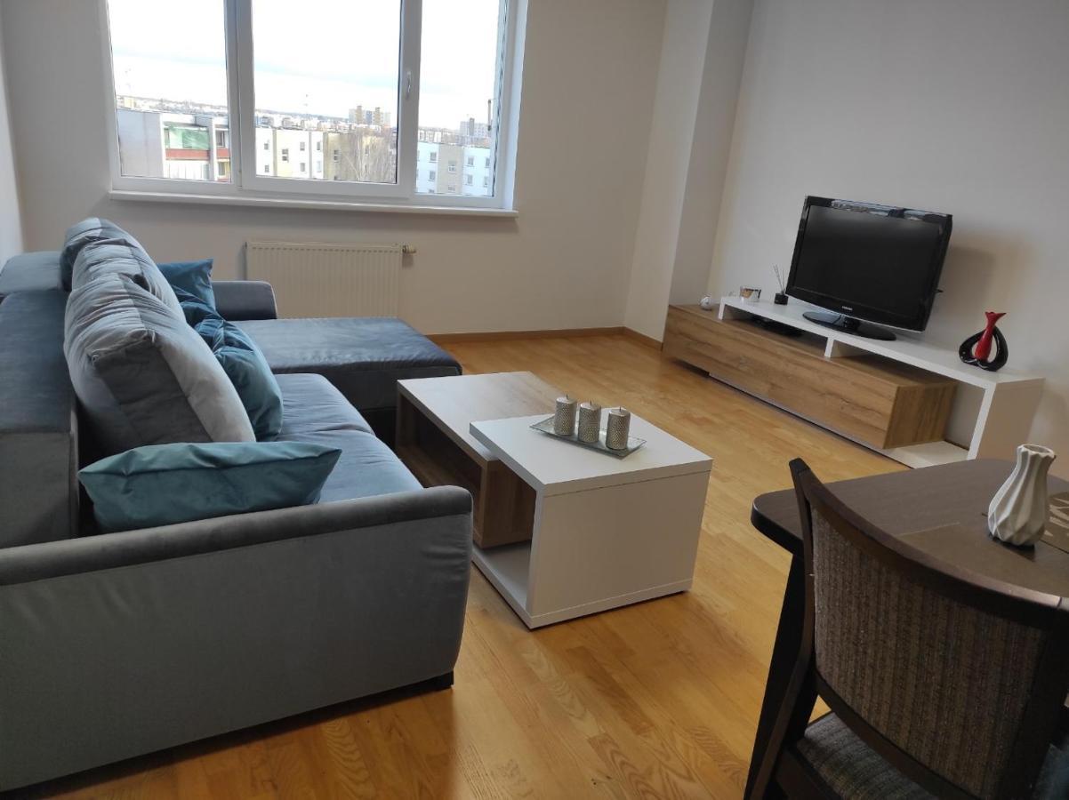 Klaipedos 99 Apartamentai ปาเนเวชิส ภายนอก รูปภาพ
